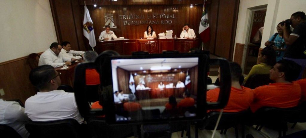 GENERA CONFUSIÓN NIRUKA Y ROLDÁN POR UTILIIZAR A LÓPEZ OBRADOR