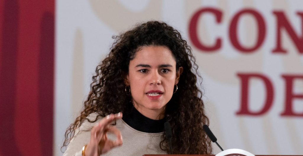 FIRMAN ACUERDO PARA POSPONER DISCUSIÓN DE OUTSOURCING