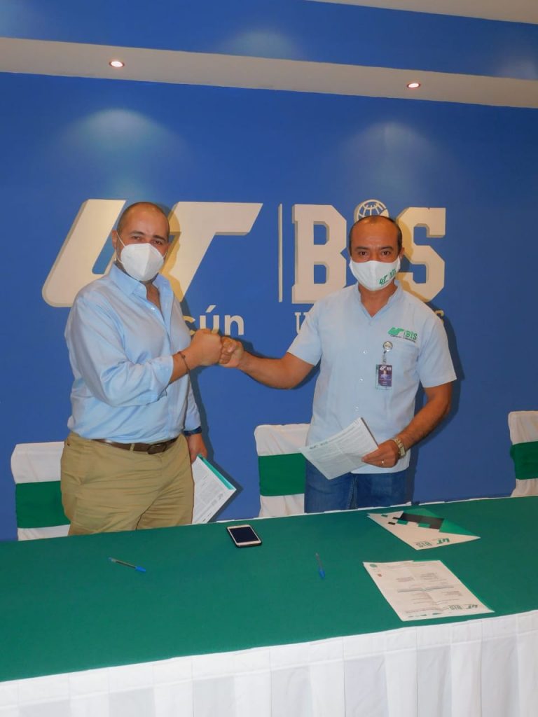 FIRMA CONVENIO ACOTUR Y UT PARA PRÁCTICAS PROFESIONALES DE ESTUDIANTES