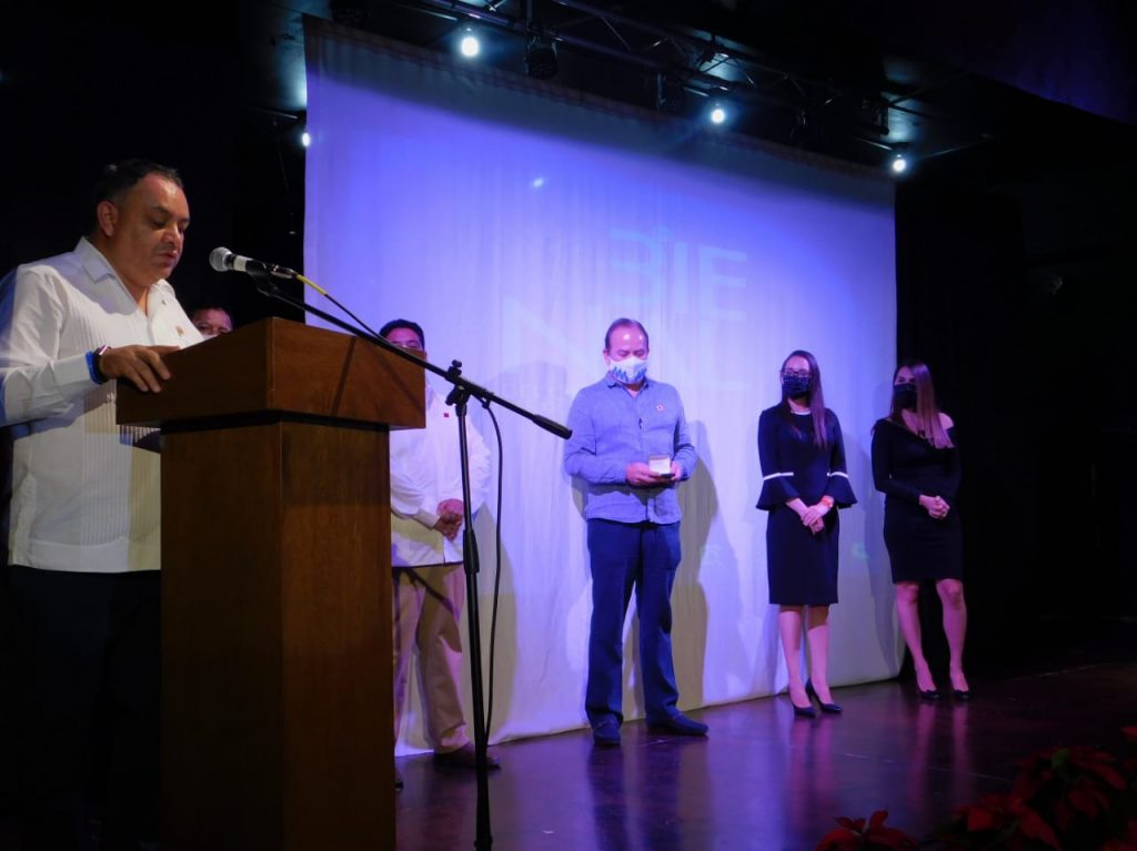 CELEBRAN LA 3RA. BIENAL DE ARQUITECTURA CON 42 OBRAS