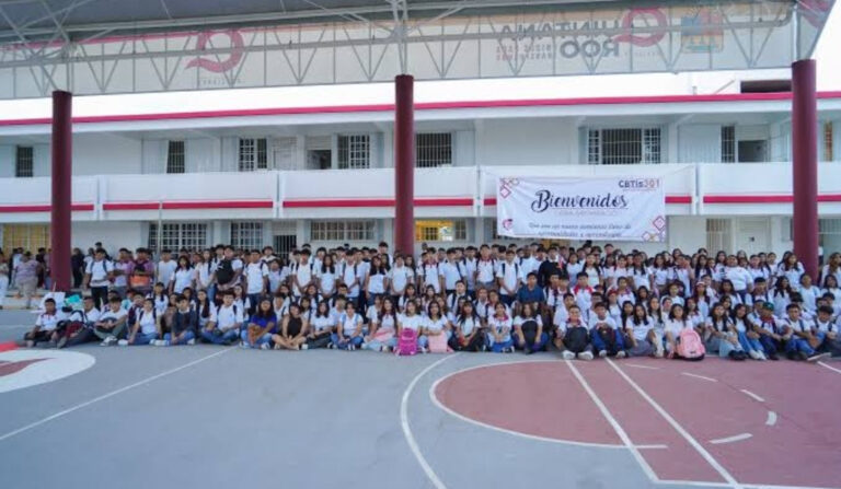 Analizan la apertura de más planteles de bachillerato en Quintana Roo