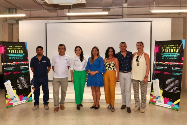 Simposio “Los Colores del Caribe” en el Centro Cultural de Puerto Morelos