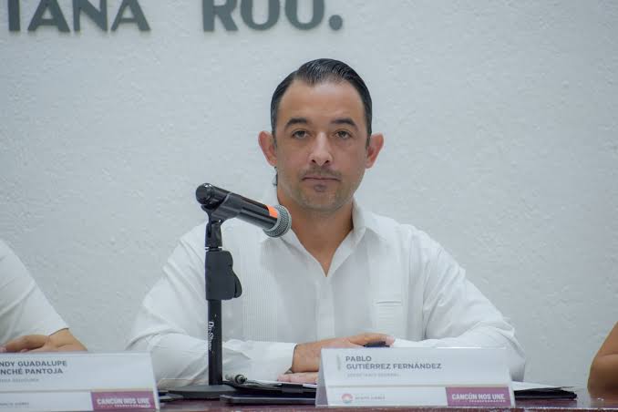 Bajo resguardo de Sedena, Semar y Protección Civil playas de Cancún