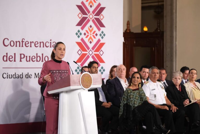 Presenta Claudia Sheinbaum estrategia integral contra el sargazo