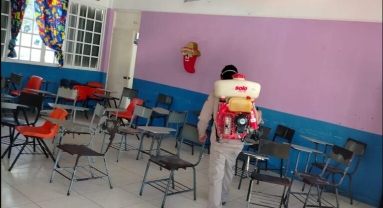 Fumigarán escuelas por regreso a clases y en prevención del dengue