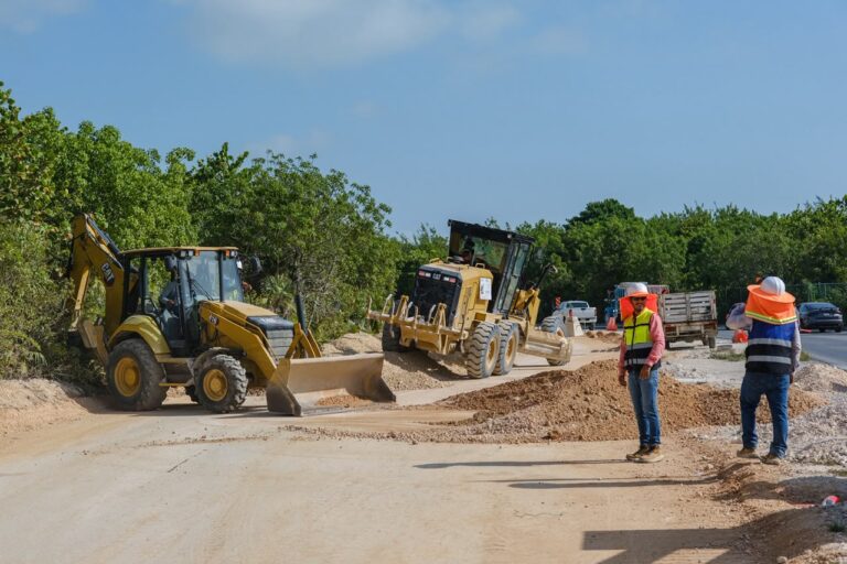 Avanza carretera Cancún-Isla Blanca, con inversión superior a 380 mdp